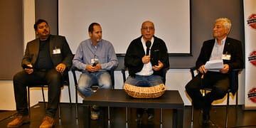 מימין לשמאל: מנחה הפאנל שלמה גרדמן, פרופ' רן גינוסר, עופר אסיף ודדי חזיזה. צילום: שמואל אוסטר